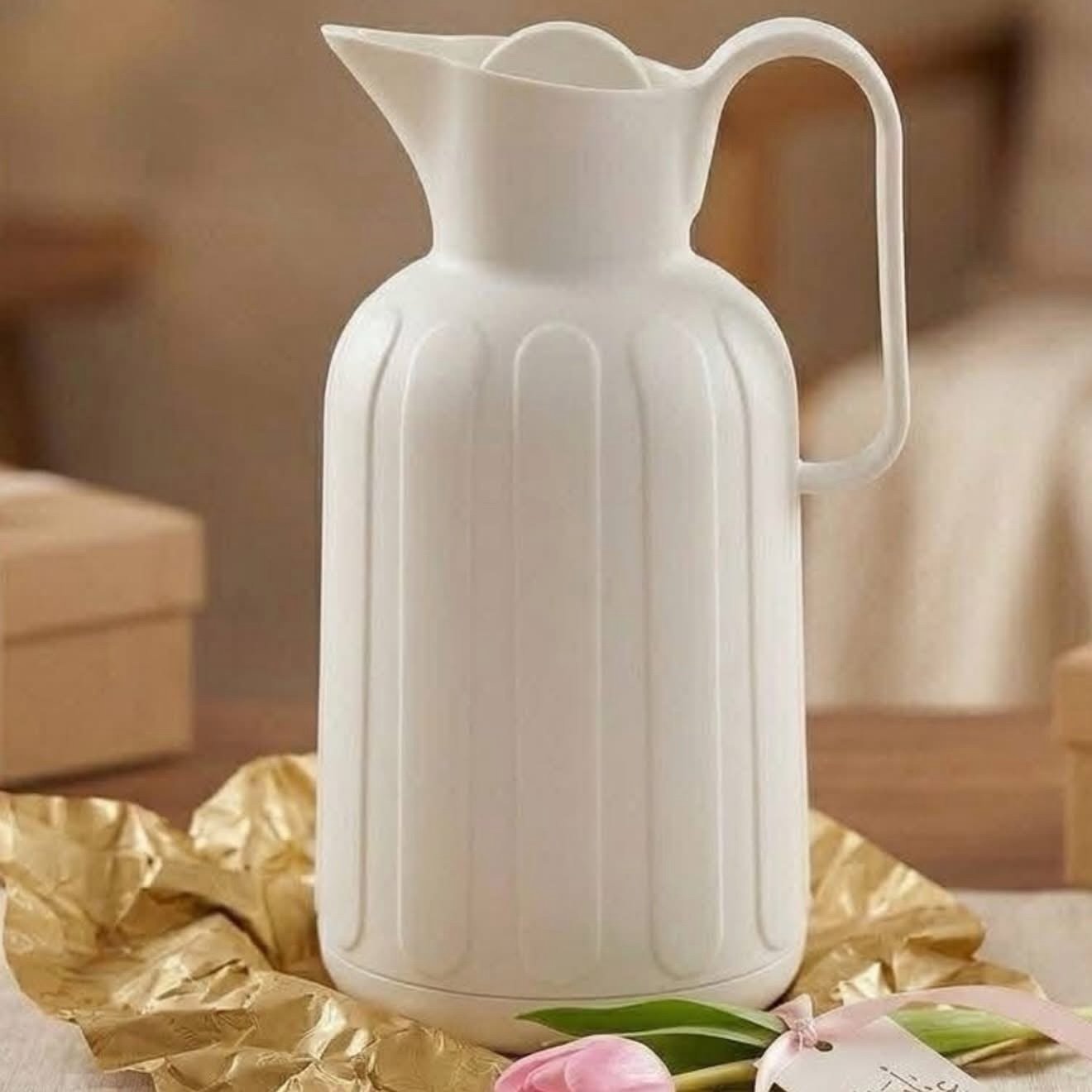 ✨TAGGÖGA
Vacuum flask,-Off_white, 1.6 l - Image 2