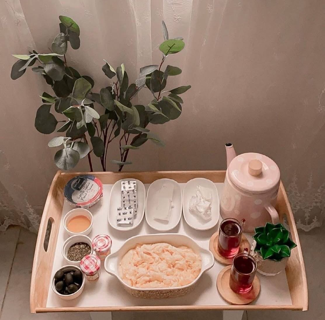 ✨KLACK
Tray, rubber wood
Size 38 x 58 cm