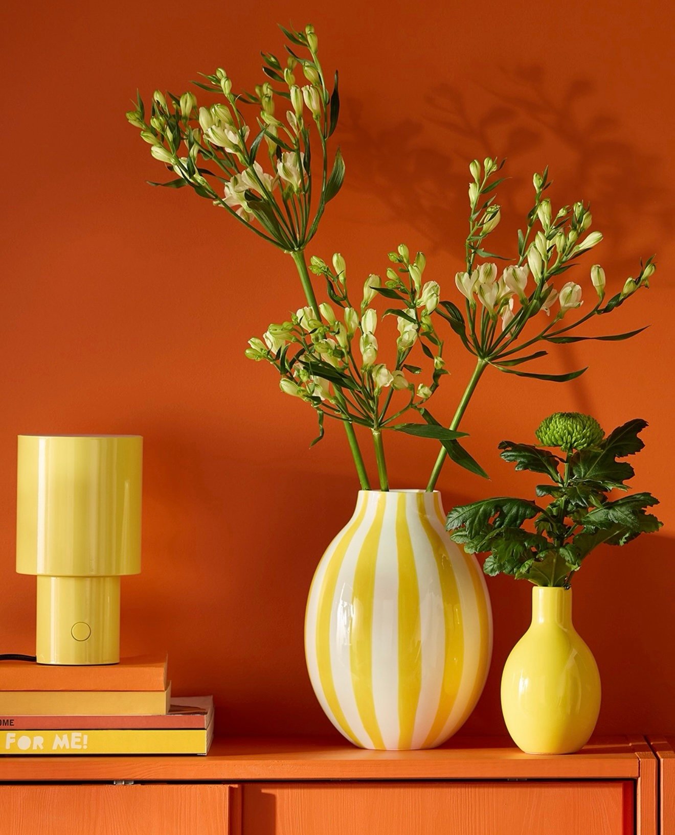 ✨BLODBJÖRK
Vase, yellow, 16 cm