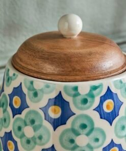 Alternative view of 950 ml jar with a wooden lid 💕